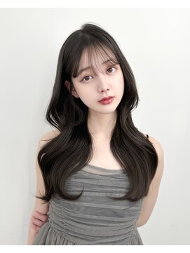 アマトウキョウスマートサロン(AMA TOKYO×Smart Salon) 韓国ヘア　レイヤーカット　顔まわり