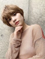 ヴィオットバイサロン(Viot by Salon)&nbsp;小顔 マッシュショート ベージュ パーマ 20代30代40代50代