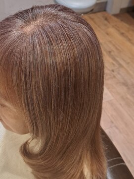 アットティー 金沢八景(at tee...) 脱白髪染めハイライト