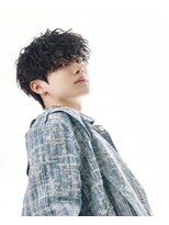 アストラ(ASTRA) MEN’S HAIR/波巻きツイストスパイラル/リバースセンターパート