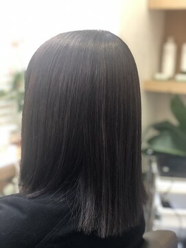 ウイバイファースト(u'i by first) チョコレートブラウンスタイル