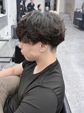 グロップ 町田(GLOP) ナチュラルに盛れる、シャドウパーマ