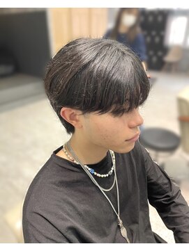 フォンド 津田沼(fond.) MEN’S/リバースセンターパート/ニュアンスパーマ/津田沼