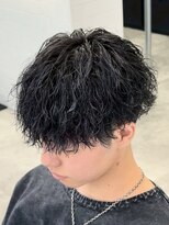 オーバル ジングウマエ(OVARL jingumae) 縦落ちパーマツイストスパイラルシャドウパーマ