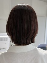 ログ(log)&nbsp;ニュアンスパーマ　髪質改善カラー　顔まわり　レイヤー　艶髪