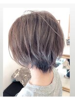 エルモ(ELMO)&nbsp;人気のショートボブ