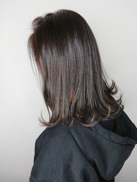 ヘアーアンドネイル ジェダイ(Hair&nails JEDI) 外ハネ/ナチュラル/黒髪アッシュ