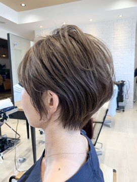 ヘア スパ ビューティー エールフォルム(HAIR SPA BEAUTY YELLFORME) 耳かけショート