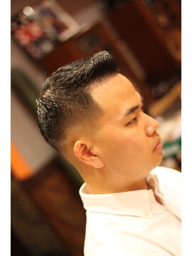 ウエストサイドバーバーチャップス(West Side Barber Chaps) ロンポワン