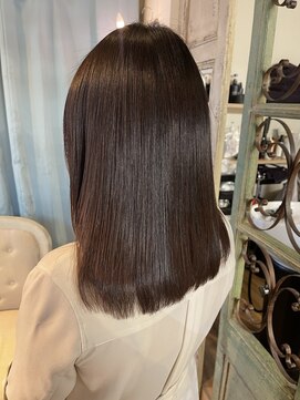 カシュカシュ(cache cache) 縮毛矯正　酸性ストレート　二子玉川