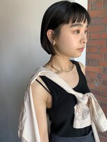 20代30代小顔切りっぱなし大人ミニボブ×オン眉