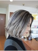 バレイヤージュカラーとボブ