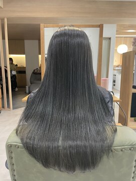 キキ(KIKI) オリーブ×グレー