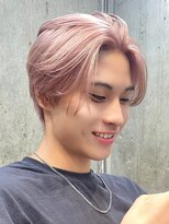 韓国メンズピンクベージュミルクティーカラーセンターパートヘア