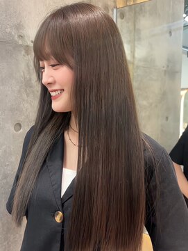 ロンドメリア 天神大名店(Lond Melia) レイヤーカット小顔に見せるヘア/韓国ヘア/髪質改善/福岡/天神