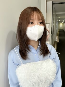 ビーハイブ 仙台駅前店(Behive) セットが簡単なミディアムレイヤー　シースルーバング