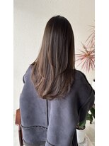 キュー(que)&nbsp;ベージュ系カラー　レイヤー