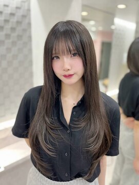 ジェム リット(GEM lit) 《Rena》グレージュ/レイヤーカット/ハイレイヤー