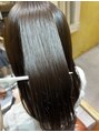 ジュネス 銀座(JYUNESU) ケアカラーで色と艶感が両立でき、ダメージレスに♪