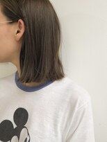 ナヌーク ダイカンヤマ(nanuk daikanyama)&nbsp;赤み消しオリーブベージュカラー