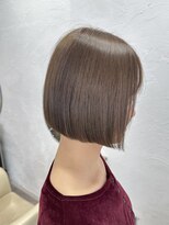 シロ(SiLO)&nbsp;まとまり×やわらかベージュボブ◯