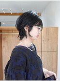 小顔ショート×ダークネイビー