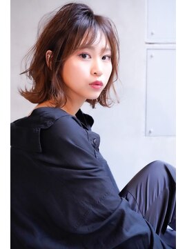 アメリ 新宿(Ameri) Ameri  ふんわりロブ　【新宿】