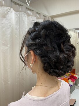 ビューティック ハラジュク(Hair&Make Beautique Harajuku) 編み込みアレンジのアップ