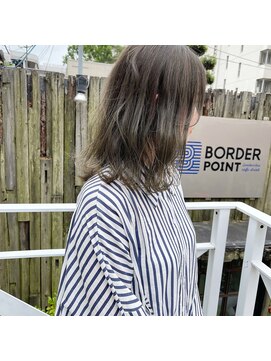 ミント(mint) ピスタチオグレージュ/くすみカラー/赤み除去