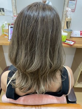 ヘアサロン レア 高崎(Lea) アディクシーカラースモーキートパーズ