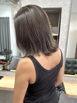 リベストバイジェービー 稲毛(li best. byjb) マチルダボブ/ピンクベージュ/インナーグレージュ【稲毛】