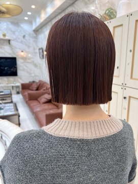 ティンク 関内(Tink) ピンク×オレンジ　ぱつんとボブ