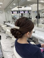 ヘアイズム ブランシュ(hair-ism BLanCHe) ルーズシニヨン