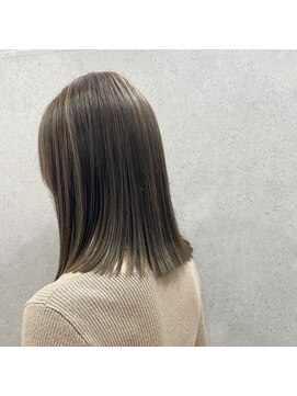 ヌーヴェル(nouvelle) ぷつっとミディアム×オリーブベージュ