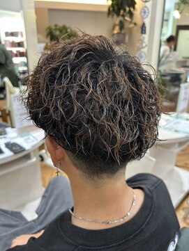 コアフィールみま 鳴門店 ツイストスパイラルパーマ