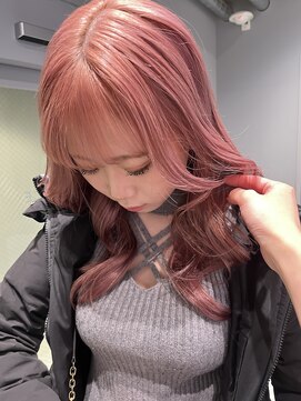 ヴァイス 新宿店(VAICE) ピンクカラー