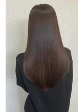 ヨンサンキュウ(439)&nbsp;大人女性の【髪質改善カラー】気になるパサつき、白髪、広がり