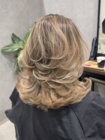 メリーアネックス(Merly ANNEX) 心斎橋/バレイヤージュ/レイヤーカット/海外レイヤー