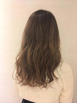 ピカイチ 上通店(pikA icHi) :*pikAicHi*ベージュカラー×セミロングウェーブ