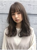 フォギーベージュ/ウェーブパーマ/耳かけ/イルミナカラー