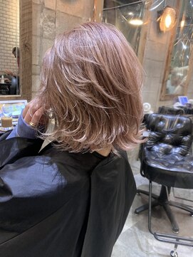 アルカナ 明治神宮前原宿(ARCANA) レイヤーボブ　ピンキーアッシュ　ピンキーカラー　hiro