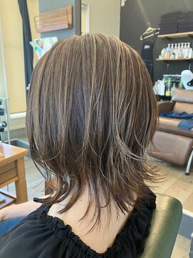 アンバー(amber) ウルフカット