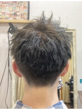 フリーダムデザイン(FreeDoM Design hair&nail) ツイストベリーショート