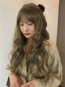 メゾンアクア 表参道(Maison ACQUA) ☆ブリーチなしダブルカラー オリーブ オリーブベージュ ボブ