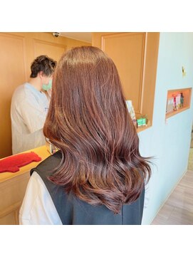 ワイボンドヘアー(Y bond hair) レイヤーカット
