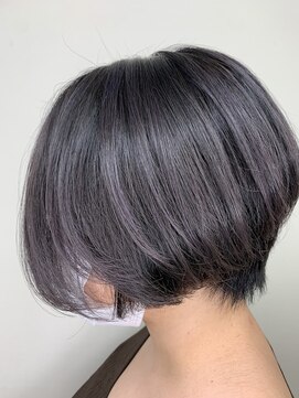 テラスアヴェダ 福岡パルコ店(Terrace AVEDA) ブルーラベンダー×大人ショート