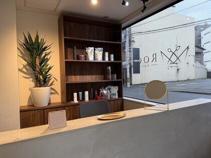 ロジャー(ROGER)の写真