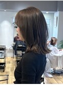 レイヤーミディアムとアッシュベージュ