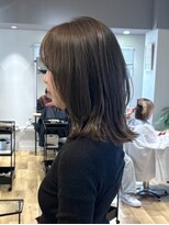 ルーク バイ ヘアーポケット(Luke by hair pocket)&nbsp;レイヤーミディアムとアッシュベージュ