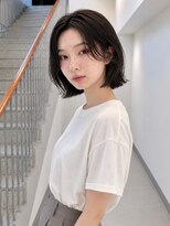 トリッカ シブヤ(TRICCA SHIBUYA)&nbsp;レイヤーボブ/シアーベージュ/抜け感ボブ